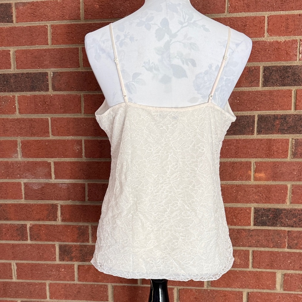 Banana Republic V Neck Adjustable Strap Cream Lace Camisole - Picture 4 of 8